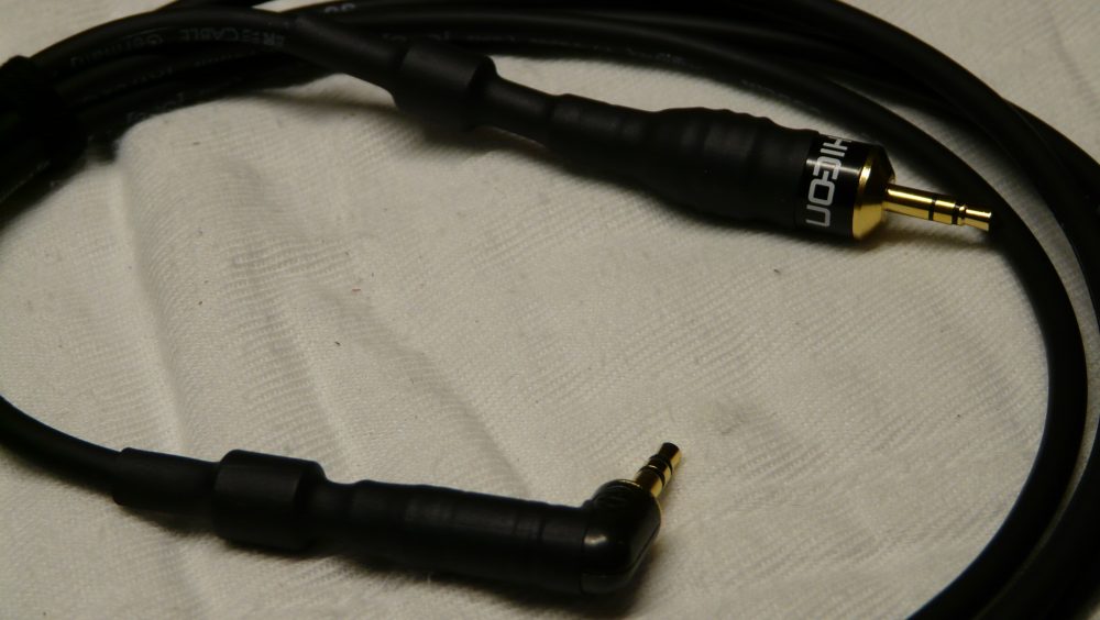 mini headphone connector with ferrite sleeves